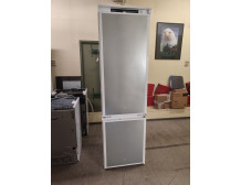 Įmontuojamas šaldytuvas Electrolux LNS8FF19S (Naudotas)