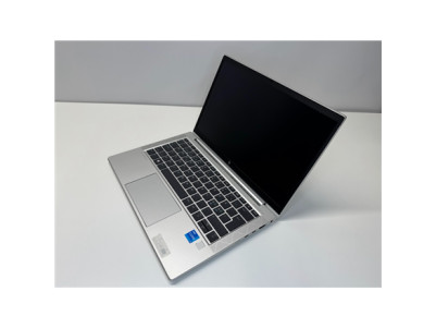 HP | REFURBISHED Grade A HP EliteBook 830 G8 | 13.3 " | FHD | Intel Core i5 | i5-1135G7 | 8 GB | Solid-state drive capacity 256 