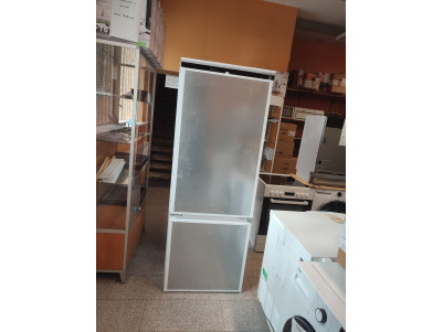 Įmontuojamas šaldytuvas Electrolux ECB7TE70S (Naudotas)