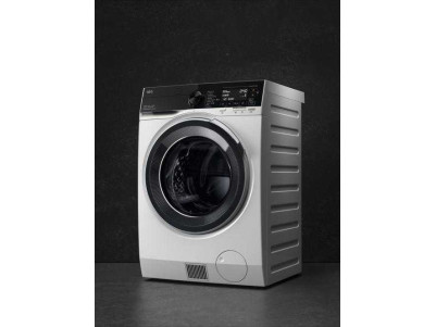 Skalbimo mašina AEG LWR98165NXE (Nėra pakuotės)