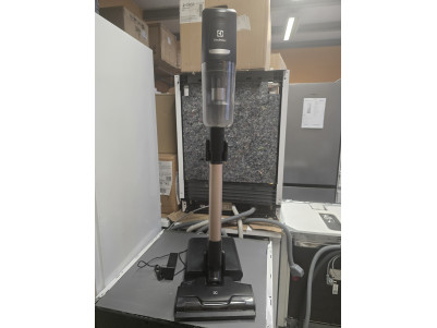 Belaidis dulkių siurblys Electrolux EP81B25WET (Naudotas)
