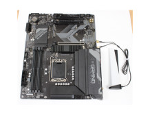 SALE OUT. Gigabyte USED, REFURBISHED, WITHOUT ACCESSORIES, ONLY BACK PANEL, AND ANTENA INCLUDED