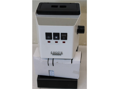 SALE OUT. | Gaggia Coffee Maker | RI9481/13 Classic Evo | Pump pressure 15 bar | Built-in milk frother | Ground | 1300 W | White